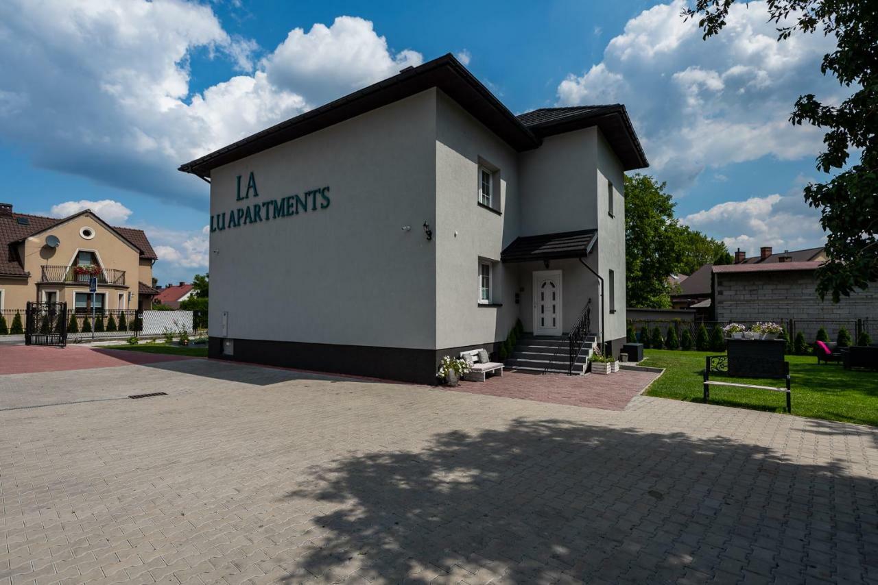 Lu Apartments Auschwitz Exterior foto